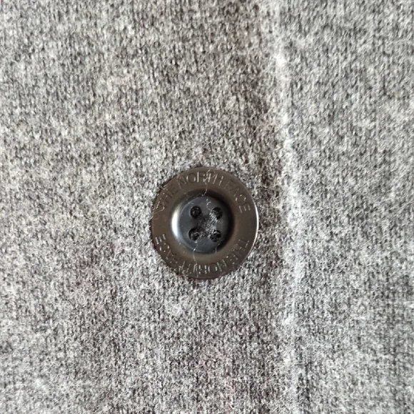 The North Face Merino Wool Blend Dark Gray Women's V-Neck Cardigan - Picture 4 of 6